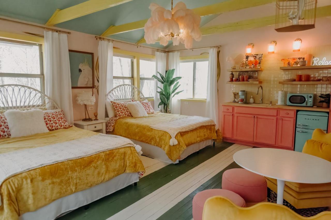Отель Camp Swann Tracy City Номер фото
