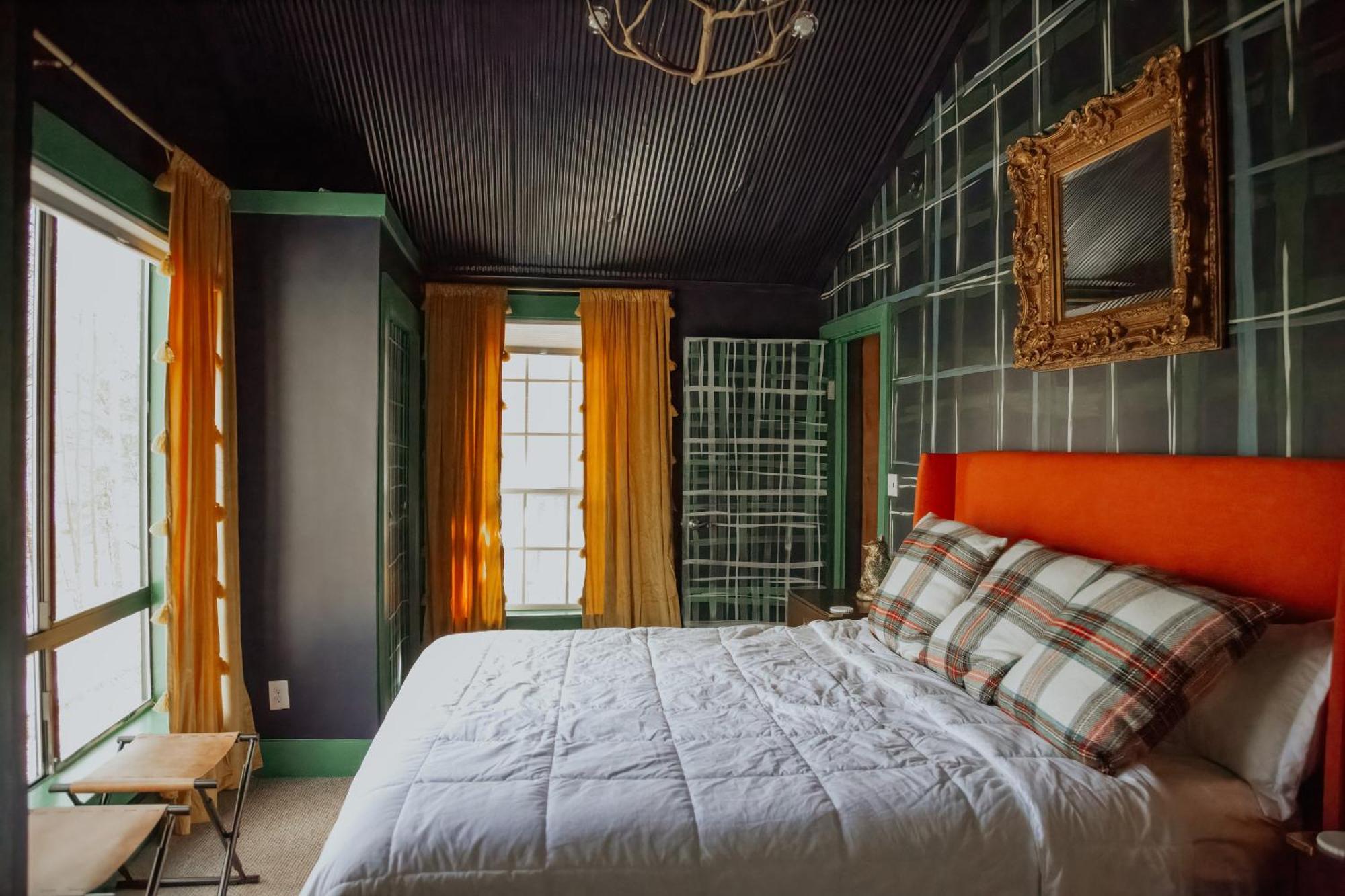 Отель Camp Swann Tracy City Номер фото
